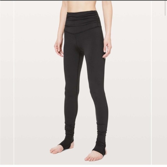 Lululemon Still Mind Tight *28" in Black - Picture 3 of 3